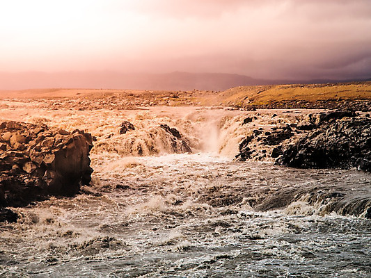 포토 JPG 해외이미지 모션 자연 산 아이슬란드 풍경 사람없음 야외 물 강 햇빛 태양 일출 환경 일몰 폭포 젖음 흐름 안개 가을 바위 흰색 개울 황무지 급류 떨어짐 강가 속도 빙하 내추럴 뿌연 스칸디나비아 재 전국 해외202004 해외포토 자연요소 계절 유럽 컬러 컨셉 날씨 빛 노을 생태계 파일형식 이미지허브