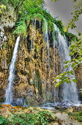 포토 JPG 해외이미지 나무 식물 공원 유럽 호수 여행 자연 휴가 안테나 풍경 사람없음 야외 목재 초록색 물 여름 파란색 세계 환경 봄 활발 폭포 신선 재산 숲 크로아티아 내추럴 전국 해외202004 해외포토 자연요소 계절 공공시설 나라 컬러 컨셉 재료 통신 금융 생태계 파일형식 이미지허브