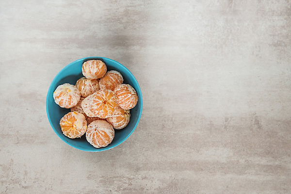 포토 JPG 해외이미지 라이프스타일 음식 백그라운드 잎 다이어트 오렌지 과일 재료 자연 디저트 귤 건강 사람없음 여름 노란색 주스 껍질 흰색 신선 원형 그룹 달콤 맛 자르기 먹기 피부 오브젝트 싱글 상쾌 유기농 날것 흙더미 내추럴 고립 숙성 채식주의자 많음 해외202004 해외포토 도형 식물 웰빙 계절 감정 음료 컬러 컨셉 모션 생활 신체부위 흙 생태계 채식 파일형식 더미 이미지허브