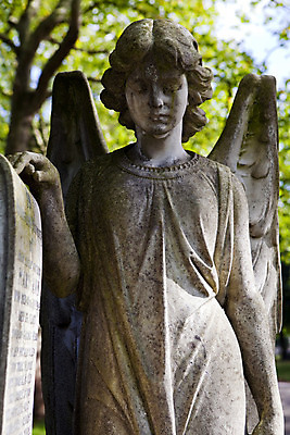 포토 JPG 해외이미지 감정 종교 백그라운드 컨셉 십자가 자연 천사 사랑 사람없음 빛 조각상 교회 평화 침묵 고요 공백 고통 바위 기도 죽음 무덤 비석 심볼 묘사 런던 천국 천연기념물 미안 신앙심 장례식 적자 조언 추모 동정 해외202004 해외포토 종교건축 영국 건물 조형물 소리 돌_바위 사죄 생태계 파일형식 이미지허브