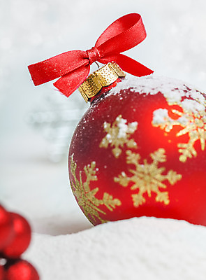 포토 JPG 해외이미지 모양 전통 디자인 계절 리본 백그라운드 크리스마스 겨울 공 유리 벽지 추상 휴가 새로움 기념 매달리기 미술 사람없음 장식 빨간색 빛 파티 축제 기쁨 장식볼 흰색 축하 인사 원형 신용카드 12월 연도 심볼 오브젝트 활 고립 여의주 해외202004 해외포토 도형 기념일 감정 컬러 컨셉 무늬 모션 재질 문화예술 이벤트 금융 예절 날짜 파일형식 이미지허브