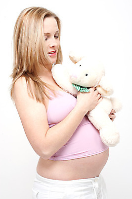 포토 JPG 해외이미지 백인 라이프스타일 여자 행복 엄마 사랑 한명 사람 앉기 성인 부모 임산부 임신 기다림 성인여자한명만 해외202004 해외포토 서양인 1 감정 가족 모션 생활 여자한명만 성인여자만 파일형식 이미지허브