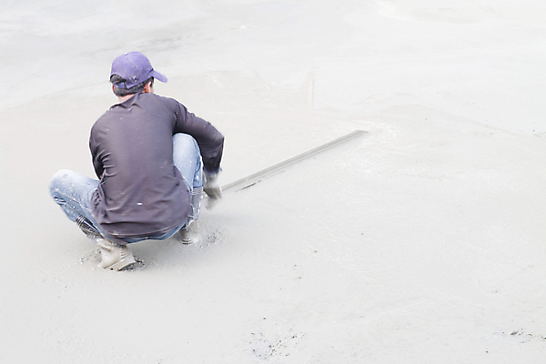 포토 JPG 해외이미지 1 남자 산업 건축양식 노동자 새로움 바닥 주택 부츠 사람 사람없음 건물 금속 장비 회색 젖음 공구 업무 거친 액체 붓기 매끈함 땅 철 리더 시멘트 개발 건축업자 계약자 블러 조작 철강 콘크리트 해외202004 해외포토 직업 건축물 건축 컬러 신발 컨셉 모션 재질 도구 작업 감각 계약 파일형식 이미지허브