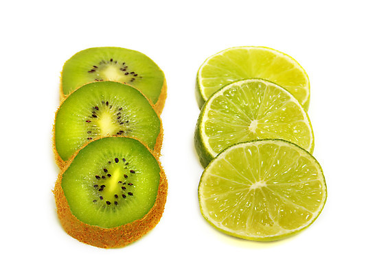 포토 JPG 해외이미지 식물 음식 조각 백그라운드 과일 재료 디저트 건강 키위 씨앗 사람없음 초록색 빛 노란색 흰색 신선 우아함 달콤 맛 자르기 열대과일 유기농 날것 슬라이스 라임 건강식 내추럴 강렬 고립 숙성 해외202004 해외포토 웰빙 컬러 컨셉 모션 파일형식 이미지허브