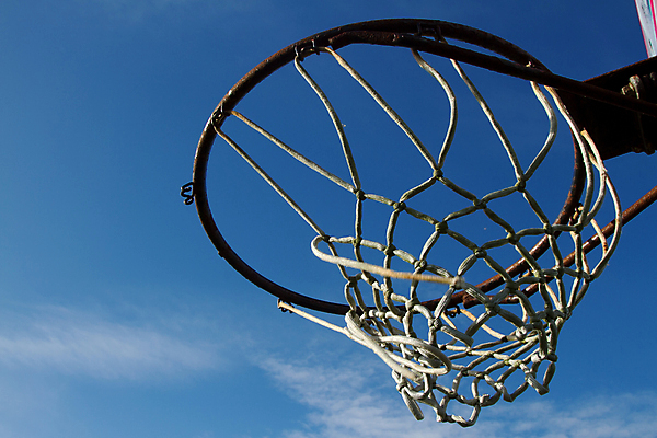 포토 JPG 해외이미지 밧줄 스포츠 하늘 농구 사람없음 파란색 기구 반지 그물 테두리 오브젝트 해외202004 해외포토 줄 컬러 장신구 구기 파일형식 이미지허브