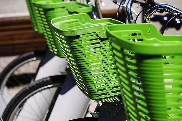 포토 JPG 해외이미지 라이프스타일 공원 유럽 도로 선 스포츠 여행 교통시설 거리 건강 사람없음 야외 초록색 환경 상점 자전거 장비 운전 도시 바퀴 그룹 역 승차 주차 런던 순환 타이어 장면 사이클링 일반 제비 대여 렌탈 바이킹 생태학 조지아 줄서기 페달 많음 해외202004 해외포토 공공시설 교육 나라 길 컬러 교통 컨셉 모션 조류 영국 생활 바이크 육상스포츠 시설 동유럽 파일형식 이미지허브