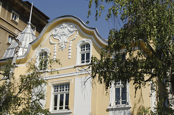 포토 JPG 해외이미지 디자인 외관 유럽 건축양식 창문 사람없음 건물 장식 금속 발코니 도시 클래식 파편 묘사 불가리아 옛날 스타일 해외202004 해외포토 건축물 건축 나라 컨셉 재질 파일형식 남유럽 이미지허브