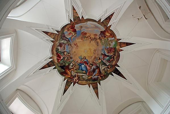 포토 JPG 해외이미지 별 기독교 문화 조각 여행 건축양식 창문 천사 실내 미술 사람없음 내부 건물 장식 파란색 빛 조각상 성당 교회 성경 페인트 바위 흰색 균열 성자 심볼 벽화 아치 체코 수도원 12 강렬 숭배 회랑 해외202004 해외포토 자연요소 건축물 건축 유럽 종교 컬러 종교용품 종교건축 모션 문화예술 조형물 숫자 돌_바위 복도 그림 파일형식 이미지허브