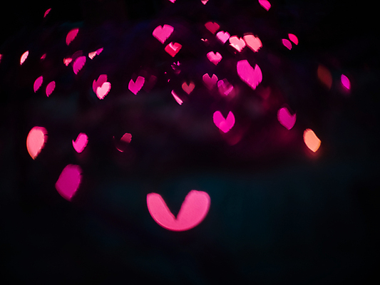 포토 JPG 해외이미지 디자인 배너 별 종이 백그라운드 추상 사랑 사람없음 장식 빨간색 빛 반짝임 컬러풀 태양 파티 검은색 축제 하트 축하 최고 야간 소프트포커스 보케 빛망울 2월 광 블러 해외202004 해외포토 자연요소 모양 감정 컬러 컨셉 무늬 모션 촬영기법 이벤트 날짜 파일형식 이미지허브