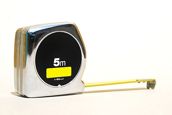 포토 JPG 해외이미지 산업 컨셉 무늬 비즈니스 발 자 사람없음 장비 기구 도구 공구 업무 작업실 엔지니어 수리 은색 목수 측정 테이프 목공예 규칙 길이 공학 계량기 DIY 편리함 계약자 고립 양발 업그레이드 인치 철강 프로젝트 해외202004 해외포토 직업 교육 컬러 문구용품 취미 신체부위 작업 기술자 공예 계약 파일형식 이미지허브