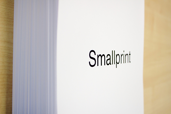 포토 JPG 해외이미지 종이 비즈니스 텍스트 사람없음 그래픽 가로 컬러풀 사무실 갈색 쌓기 흰색 책상 계약 보고서 그림 문서 페이지 해외202004 해외포토 컬러 가구 모션 파일형식 이미지허브