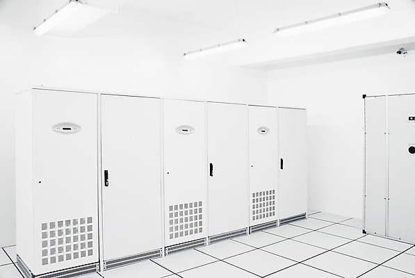 포토 JPG 해외이미지 건축양식 실내 사람없음 내부 빛 사무실 우주 방 본체 해외202004 해외포토 건축 비즈니스 컴퓨터 파일형식 이미지허브