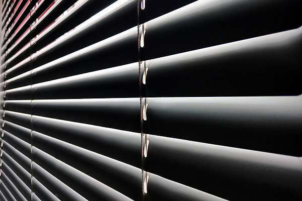 포토 JPG 해외이미지 디자인 산업 백그라운드 패턴 창문 자연 추상 주택 프레임 실내 사람없음 내부 건물 장식 빛 사무실 햇빛 태양 갈색 유행 문 방 커튼 고급 보호 야간 플라스틱 묘사 질감 롤러 리빙 셔터 시각장애인 해외202004 해외포토 자연요소 건축물 컬러 컨셉 무늬 비즈니스 재질 장애인 생태계 파일형식 이미지허브