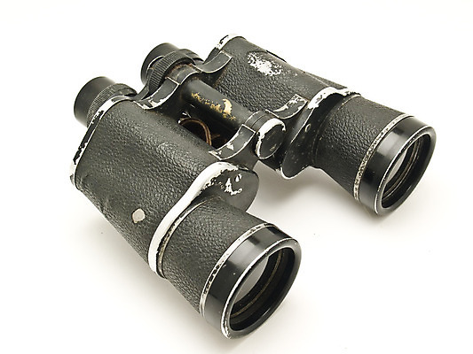 포토 JPG 해외이미지 사람없음 가로 검은색 쌍안경 장비 회색 흰색 기구 도구 관찰 업무 쌍 닫기 확대 은색 플라스틱 오브젝트 검색 싱글 군용 사냥 비전 감시 고무 발견 고립 대칭 마무리 스트랩 프리즘 해외202004 해외포토 컬러 모션 재질 군대 망원경 작업 광학기기 파일형식 이미지허브