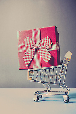 포토 JPG 해외이미지 디자인 리본 종이 백그라운드 컨셉 크리스마스 인터넷 일러스트 비즈니스 휴가 발렌타인데이 선물 사람없음 쇼핑 상자 컬러풀 유행 꼬리표 세일 바구니 상점 카트 흰색 생일 시장 구매 상품 가격 쇼핑몰 가득함 고객 오브젝트 상업 패키지 소매 슈퍼마켓 전자상거래 고립 마케팅 해외202004 해외포토 기념일 컬러 데이이벤트 라벨 파일형식 이미지허브