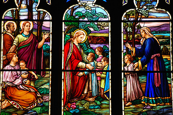 포토 JPG 해외이미지 종교 창문 유리 사람없음 컬러풀 교회 성경 얼룩 예수 역사 귀족 신앙심 해외202004 해외포토 컬러 종교용품 종교건축 재질 건물 신_종교 파일형식 이미지허브