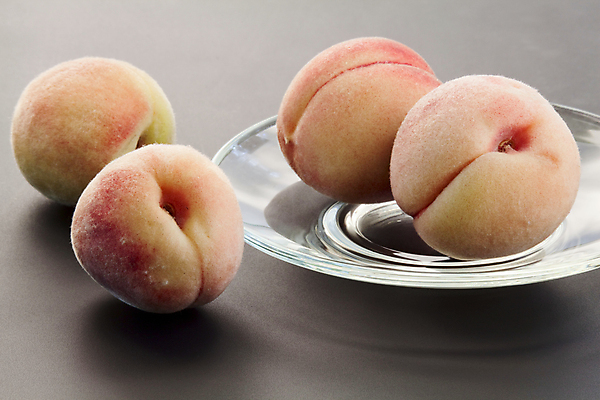 포토 JPG 해외이미지 라이프스타일 음식 다이어트 과일 건강 사람없음 빨간색 노란색 껍질 신선 그룹 달콤 맛 자르기 오브젝트 상쾌 유기농 복숭아 광택 강렬 숙성 완벽 채식주의자 비건 해외202004 해외포토 웰빙 감정 컬러 컨셉 모션 생활 채식 파일형식 이미지허브