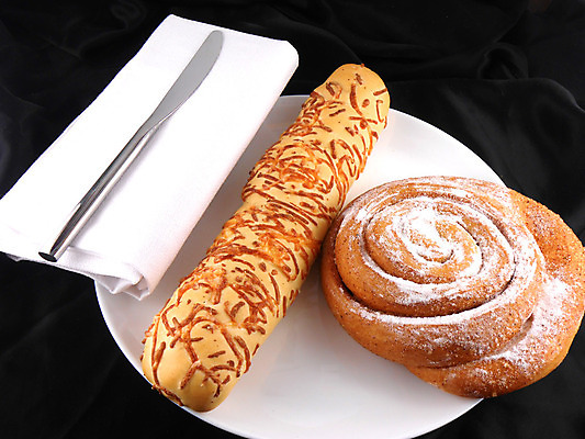 포토 JPG 해외이미지 1 열매 음식 백그라운드 다이어트 과일 디저트 주택 사람없음 장식 컵 가로 빨간색 초록색 파란색 컬러풀 파티 케이크 초콜릿 빵집 흰색 축하 대접 생일 달콤 맛 설탕 컵케이크 굽기 뿌리기 크림 파란배경 고립 반투명 페스츄리 핸드메이드 카피스페이스 프로스팅 해외202004 해외포토 식물 식기 기념일 빵 컬러 컨셉 모션 건강 이벤트 건물 상점 공백 구이 제빵 파일형식 이미지허브