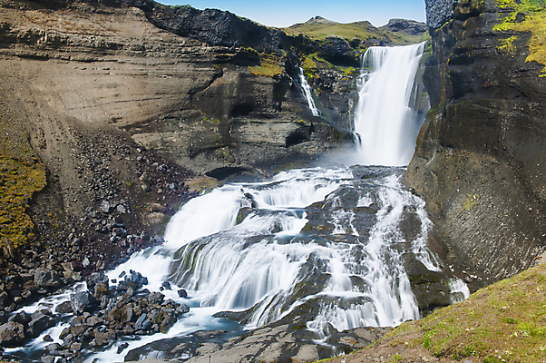 포토 JPG 해외이미지 파도 하늘색 모션 자연 하늘 아이슬란드 풍경 사람없음 야외 가로 물 여름 파란색 강 힘 봄 폭포 흐름 바위 흰색 개울 황무지 떨어짐 소프트포커스 빙하 장노출 분무기 마법 내추럴 강렬 스칸디나비아 웅장함 지질학 힘찬 해외202004 해외포토 자연요소 계절 교육 유럽 바다 컬러 컨셉 촬영기법 생태계 파일형식 이미지허브