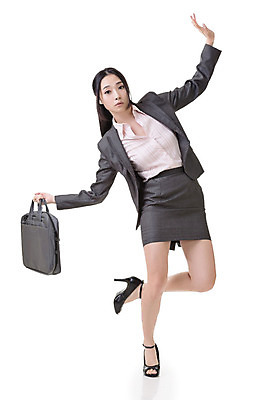 포토 JPG 해외이미지 직업 응시 여자 아시아 얼굴 비즈니스 모션 한국 경고 한명 사람 동양인 20대 일본 중국 산책 업무 비즈니스우먼 화려 가득함 동쪽 길이 의심 고립 돌봄 해외202004 해외포토 1 시선 감정 나라 컨셉 휴식 인종 청년 신체부위 작업 직장인 방향 파일형식 이미지허브