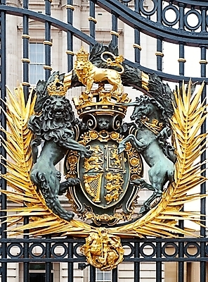 포토 JPG 해외이미지 유럽 가족 영국 잉글랜드 주택 사람없음 울타리 여행객 검은색 궁전 아기 황금 큼 왕 철 심볼 런던 대문 여왕 왕국 해외202004 해외포토 나라 컬러 고건축 관계 사람 건물 담장 문 크기 파일형식 이미지허브