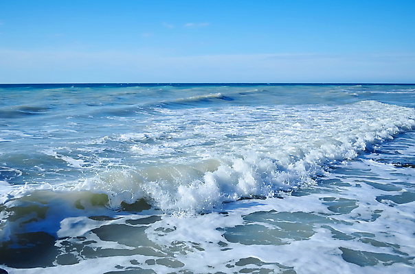 포토 JPG 해외이미지 파도 바다 자연 바람 날씨 해변 사람없음 가로 물 파란색 힘 거품 손상 분노 신선 황무지 가장자리 떨어짐 위험 분무기 단절 때리기 투쟁 힘찬 해외202004 해외포토 자연요소 감정 컬러 컨셉 모션 둘레 생태계 파일형식 이미지허브