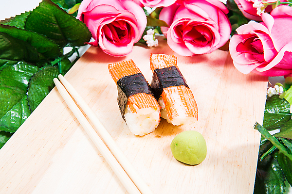 포토 JPG 해외이미지 전통 접시 아시아 문화 음식 바다 잎 다이어트 채소 밥 오이 건강 어류 요리 동양인 사람없음 주방 식당 일본 식사 저녁식사 초밥 신선 해조류 맛 고추냉이 참치 먹기 장어 레몬 해산물 준비 롤 연어 모음 아보카도 점심식사 일본음식 해외202004 해외포토 식물 식기 나라 컨셉 과일 모션 인종 한글 상점 수중동물 양념 해양식물 파일형식 이미지허브