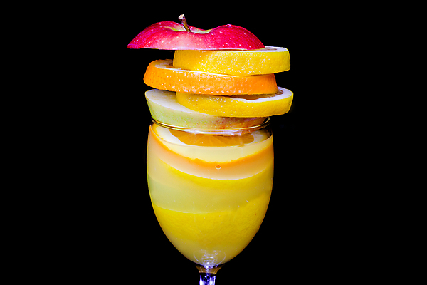 포토 JPG 해외이미지 음료 음식 조각 컨셉 다이어트 과일 재료 자연 유리 검은배경 귤 건강 사람없음 세로 컬러풀 주스 신선 칵테일 달콤 맛 갈증 상쾌 날것 내추럴 고립 구성 숙성 이국적 채식주의자 해외202004 해외포토 감정 컬러 백그라운드 재질 주류 검은색 생태계 채식 파일형식 이미지허브