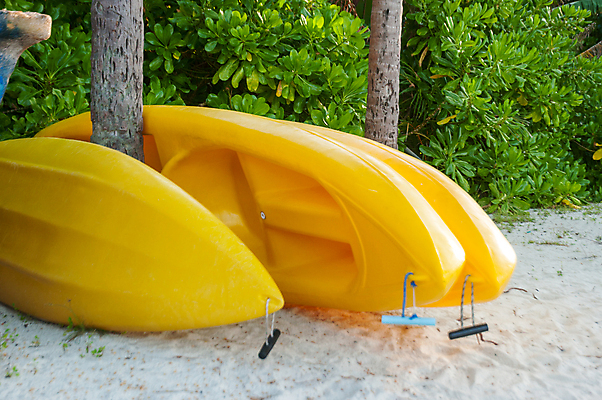 포토 JPG 해외이미지 휴가 휴식 풍경 사람없음 여름 장비 보트 카약 몰디브 해외202004 해외포토 계절 아시아 컨셉 배_교통 수상스포츠 파일형식 이미지허브