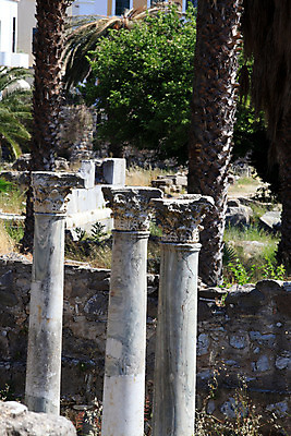 포토 JPG 해외이미지 바다 섬 건축양식 휴가 사람없음 기둥 역사 땅 지중해 그리스 폐허 타운 그리스인 고고학 해외202004 해외포토 서양인 교육 건축 유럽 도시 파일형식 이미지허브