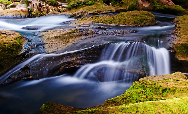 포토 JPG 해외이미지 산 이끼 풍경 사람없음 초록색 물 중국 흰색 해외202004 해외포토 자연요소 아시아 컬러 파일형식 이미지허브