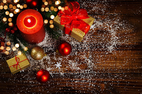 포토 JPG 해외이미지 나무 전통 계절 백그라운드 크리스마스 공 유리 추상 휴가 전등 기념 프레임 매달리기 사람없음 장식 빨간색 초록색 빛 우주 축제 화환 나뭇가지 축하 인사 소나무 신용카드 눈송이 황금 12월 보케 여의주 눈내림 해외202004 해외포토 식물 기념일 꽃 컬러 컨셉 무늬 모션 재질 조명 눈_날씨 금융 예절 날짜 파일형식 이미지허브