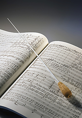 포토 JPG 해외이미지 종이 음악 놀이 열쇠 사람없음 책 쪽지 화목 콘서트 음악가 듣기 골동품 기구 인쇄 심볼 묘사 사인 페이지 시트 교향곡 구성 멜로디 뮤지컬 옛날 작곡가 해외202004 해외포토 직업 컨셉 모션 문화예술 공연 파일형식 이미지허브