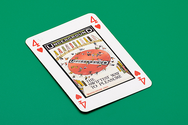 포토 JPG 해외이미지 돈 놀이 탁자 성공 사람없음 초록색 검은색 기쁨 수확 게임 흰색 마음 신용카드 행운 재산 도박 위험 왕 가득함 카지노 눈금 기회 잭 곤봉 고립 라스베가스 승자 에이스 해외202004 해외포토 감정 스포츠용품 컬러 가구 컨셉 농업 금융 파일형식 이미지허브