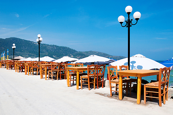 포토 JPG 해외이미지 전통 문화 바다 섬 여행 의자 탁자 거리 사람없음 야외 물 여름 꽃병 카페 지중해 베네치아 타운 해외202004 해외포토 자연요소 계절 꽃 가구 상점 이탈리아 도시 파일형식 이미지허브