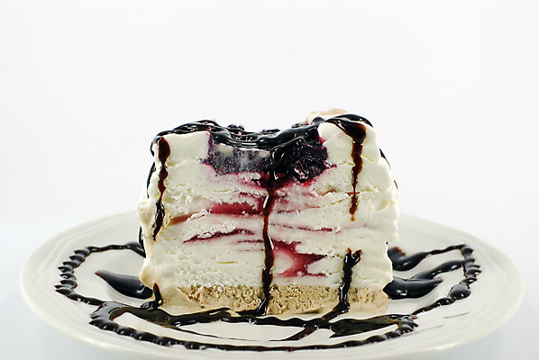 포토 JPG 해외이미지 음식 아이스크림 디저트 사람없음 장식 빨간색 여름 초콜릿 냉동 얼음 추위 흰색 대접 신선 닫기 달콤 맛 시원함 설탕 크림 묘사 바닐라 해외202004 해외포토 자연요소 계절 컬러 컨셉 모션 파일형식 이미지허브