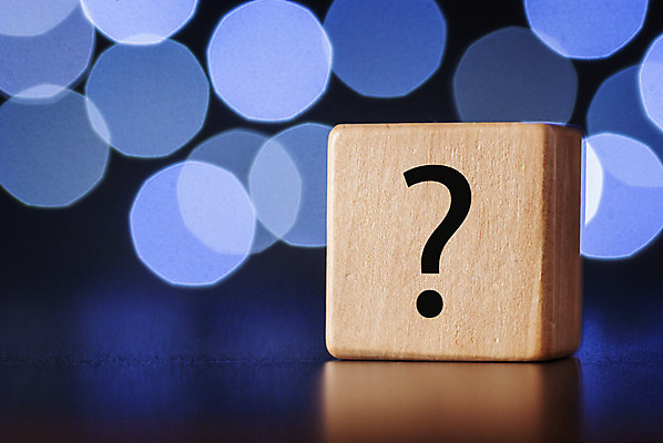 포토 JPG 해외이미지 교육 선 컨셉 표시 아이디어 사람없음 목재 그래픽 쪽지 블록 물음표 흰색 퀴즈 질문 심볼 큐브 사인 검색 보케 문제 해결 의문 의심 대답 조언 지원 헬프 혼란 브레인스토밍 해외202004 해외포토 나무 기호 감정 컬러 재료 도움 파일형식 이미지허브