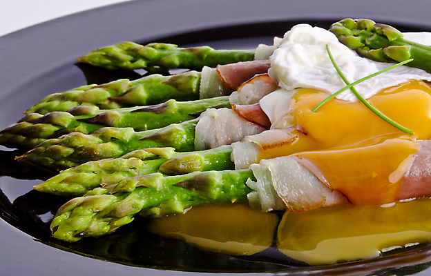 포토 JPG 해외이미지 접시 계절 음식 백그라운드 다이어트 토마토 채소 오렌지 과일 재료 자연 건강 육류 요리 사람없음 빨간색 초록색 빛 컬러풀 갈색 정원 식사 저녁식사 버섯 신선 달콤 먹기 보따리 유기농 아스파라거스 날것 바질 내추럴 곰팡이 채식주의자 해외202004 해외포토 식기 웰빙 컬러 식재료 모션 맛 생태계 채식 파일형식 이미지허브