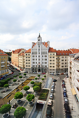 포토 JPG 해외이미지 유럽 건축양식 주택 사람없음 도시 역사 정사각형 체코 프라하 옛날 해외202004 해외포토 도형 건축 나라 건물 파일형식 이미지허브