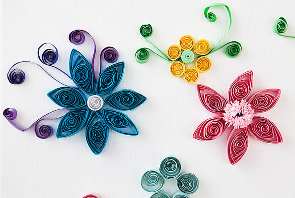 포토 JPG 해외이미지 모양 꽃잎 꽃 종이 전통문화 패턴 추상 아이디어 미술 취미 사람없음 장식 초록색 컬러풀 노란색 피규어 화려 종이접기 접기 핸드메이드 해외202004 해외포토 식물 전통 문화 컬러 컨셉 무늬 모션 문화예술 미니어처 파일형식 이미지허브