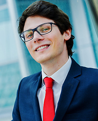 포토 JPG 해외이미지 백인 직업 라이프스타일 행복 안경 회사 비즈니스 통신 성공 노동자 한명 미소 사람 야외 사무실 흰색 도시 업무 작업 비즈니스맨 비즈니스우먼 복도 역동적 긍정 해외202004 해외포토 서양인 1 잡화 여자 남자 감정 컬러 컨셉 표정 생활 직장인 파일형식 이미지허브