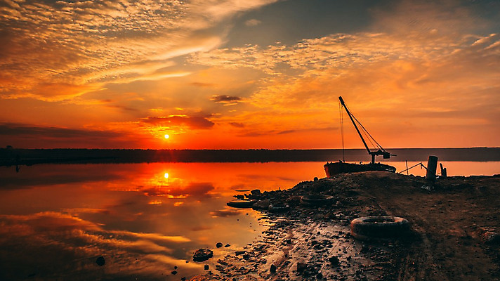 포토 JPG 해외이미지 유럽 호수 여행 백그라운드 자연 하늘 날씨 건조 건강 파노라마 풍경 사람없음 야외 치료 물 반사 일몰 새벽 사막 보트 저녁 오솔길 휴양지 진흙 생태학 우크라이나 재앙 해외202004 해외포토 자연요소 교육 나라 길 배_교통 의학 촬영기법 노을 장소 야간 생태계 파일형식 이미지허브
