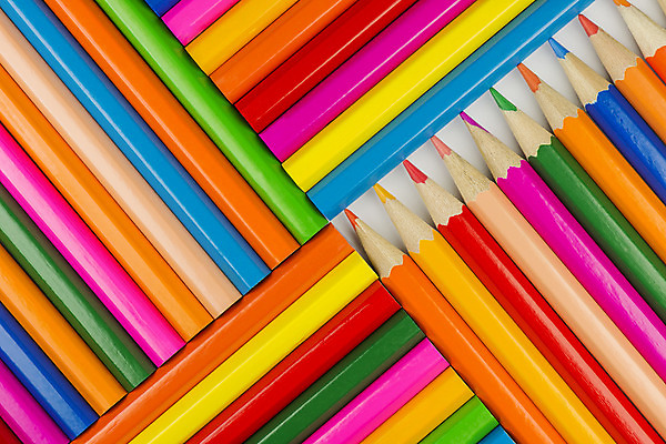 포토 JPG 해외이미지 템플릿 백그라운드 패턴 색연필 사람없음 장식 빨간색 초록색 파란색 컬러풀 연필 노란색 해외202004 해외포토 컬러 무늬 학용품 필기구 파일형식 이미지허브