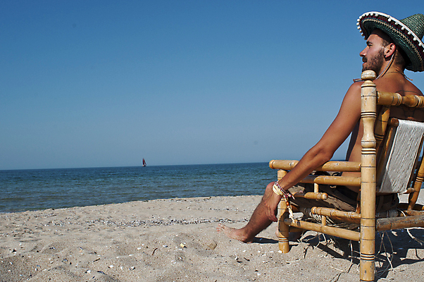 포토 JPG 해외이미지 남자 여행 휴가 휴식 멕시코 한명 여름 W 해외202004 해외포토 1 알파벳 계절 컨셉 북아메리카 사람 파일형식 이미지허브