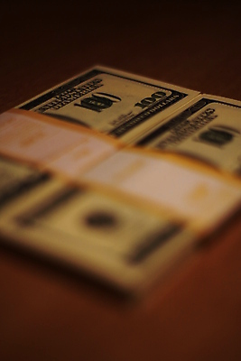 포토 JPG 해외이미지 1 지폐 돈 비즈니스 성공 사람없음 금융 경제 쌓기 달러 저축 절약 신용카드 재산 소중 투자 이익 가치 수입 인출 경제학 해외202004 해외포토 교육 컨셉 모션 파일형식 이미지허브