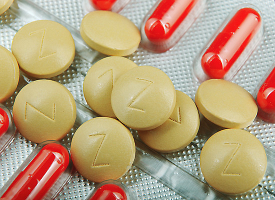 포토 JPG 해외이미지 산업 백그라운드 컨셉 다이어트 건강 병원 사람없음 치료 세트 알약 약 노란색 건강관리 흰색 대접 닫기 질병 컨테이너 약국 은박지 가득함 팩 패키지 테라피 조제 돌봄 마약 복용 진통제 화학자 항생제 해외202004 해외포토 컬러 의학 모션 관리 뷰티 화장품 과학자 만들기 파일형식 이미지허브