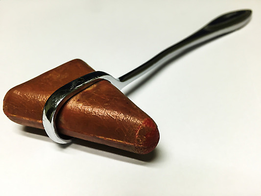 포토 JPG 해외이미지 직업 백그라운드 포크 건강 병원 사람 동양인 사람없음 빛 약 갈색 금속 장비 시험 환자 간호사 의사 흰색 기구 공구 망치 오브젝트 싱글 무릎 청각 고무 돌봄 반응 옛날 조율 철강 해외202004 해외포토 식기 교육 컬러 의학 모션 재질 인종 신체부위 의료진 도구 파일형식 이미지허브