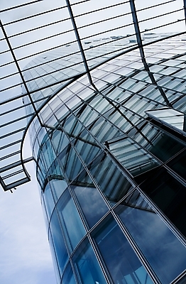 포토 JPG 해외이미지 구름 산업 선 백그라운드 패턴 건축양식 유리 하늘 추상 새로움 독일 사람없음 건물 파란색 빛 도시풍경 금속 검은색 고층빌딩 회색 흰색 도시 큼 하이테크 혁명 해외202004 해외포토 자연요소 건축물 건축 유럽 컬러 컨셉 무늬 재질 기술 풍경 빌딩 크기 파일형식 이미지허브