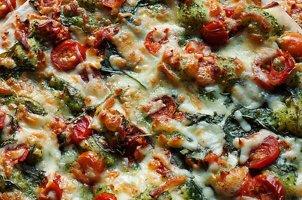 포토 JPG 해외이미지 클리핑패스 음식 백그라운드 토마토 채소 치즈 피자 파슬리 요리 사람없음 빨간색 초록색 파티 식사 저녁식사 이탈리아 샐러드 흰색 뜨거움 맛 굽기 먹기 허브 속도 반죽 토핑 후추 바질 점심식사 고립 루꼴라 마르게리타피자 모짜렐라치즈 식용 채식주의자 페스츄리 해로움 해외202004 해외포토 식물 유럽 빵 컬러 컨셉 모션 유제품 패스트푸드 서양음식 이벤트 구이 향신료 채식 파일형식 이미지허브