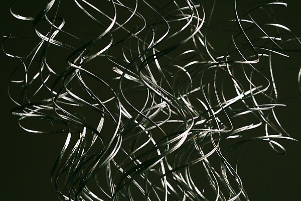 포토 JPG 해외이미지 줄기 백그라운드 추상 미술 사람없음 장식 세로 소용돌이 은색 보석 돌리기 특별함 해외202004 해외포토 식물 컬러 컨셉 무늬 모션 문화예술 회오리 광석 파일형식 이미지허브